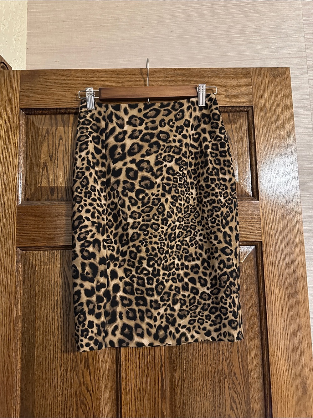 White House Black Market Leopard-Print Pencil Skirt - Tan/Black